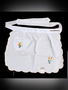 Vintage White Floral Embroidered Half Apron With Scalloped Edges & Pocket